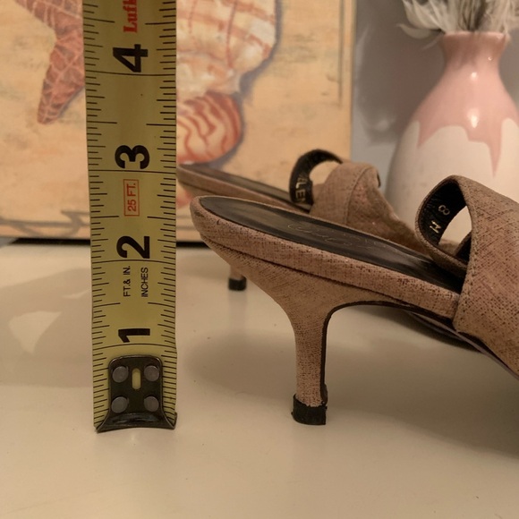 Donald J pliner Italian small heal soft leather shoes size 8 - Picture 10 of 13